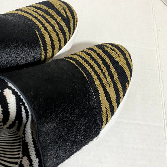 Mark Nason Modern Jogger 2.0 Women's Casual Sneaker Zebra Pattern Slip On Sz 9 - Picture 3 of 12